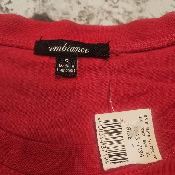 Independent women tee by Ambiance sz S NWT - Picture 2 of 3